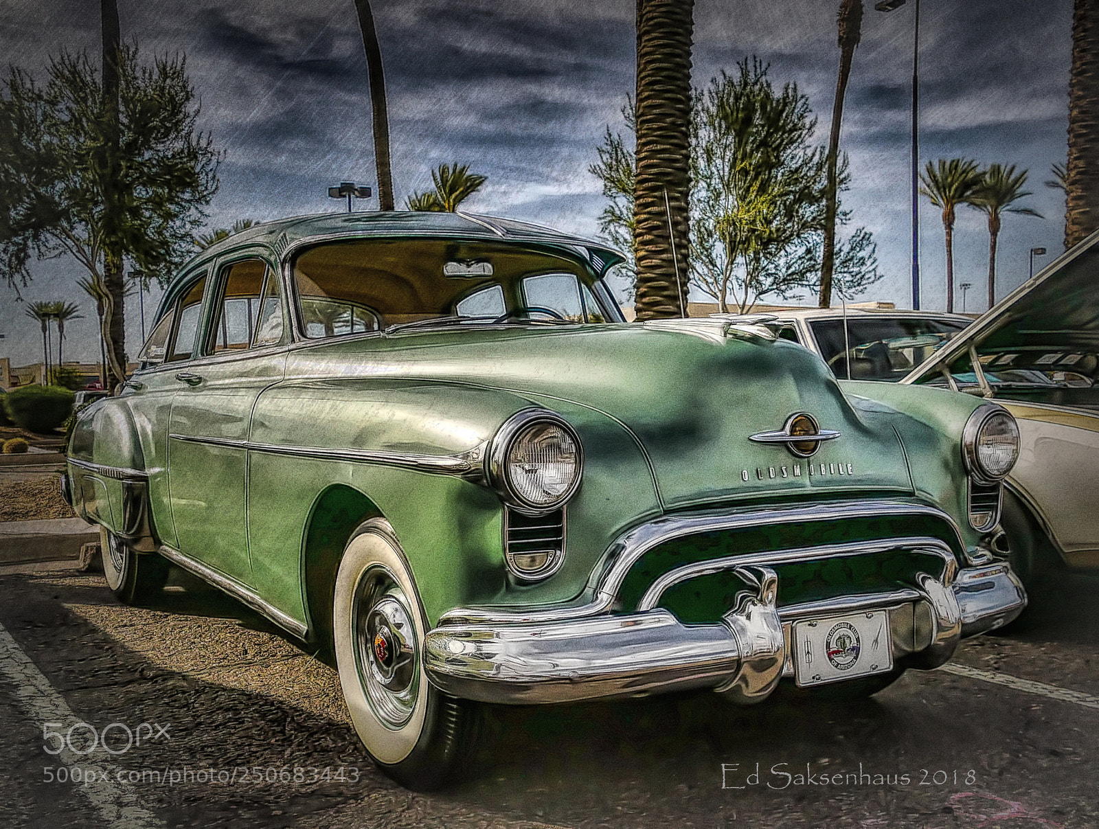 Panasonic Lumix DMC-FZ1000 sample photo. 1950 green olds photography