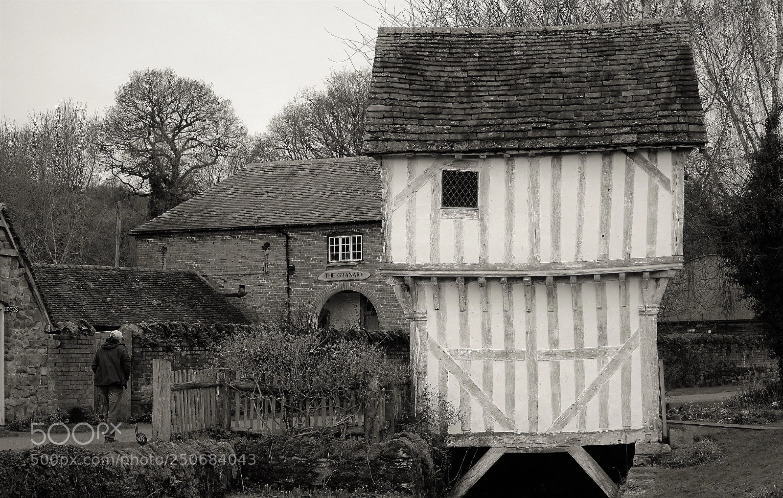 Canon EOS 650D (EOS Rebel T4i / EOS Kiss X6i) sample photo. The little house in photography