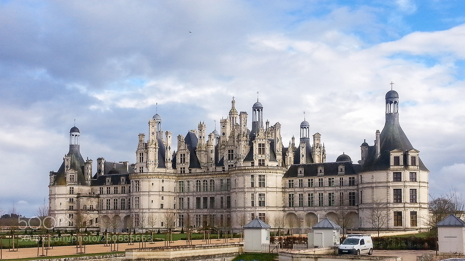 Samsung Galaxy S3 sample photo. Cheau de chambord photography