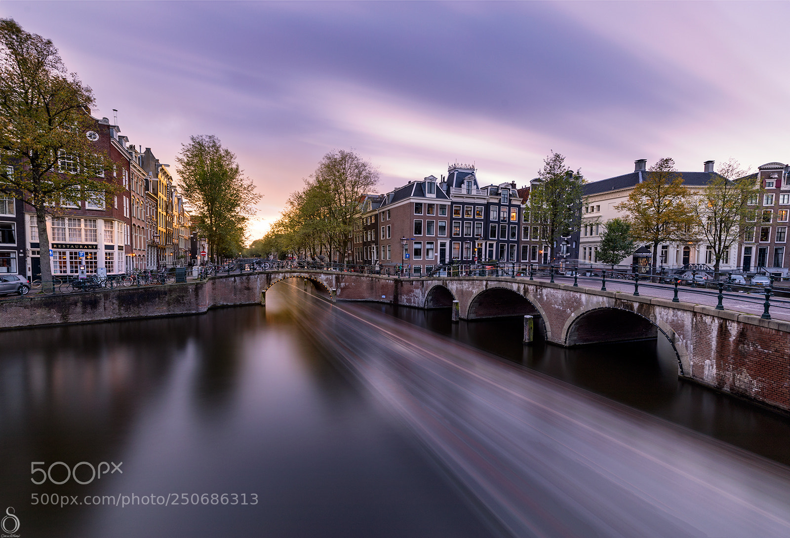 Canon EOS 5D Mark IV sample photo. Amsterdam canal photography