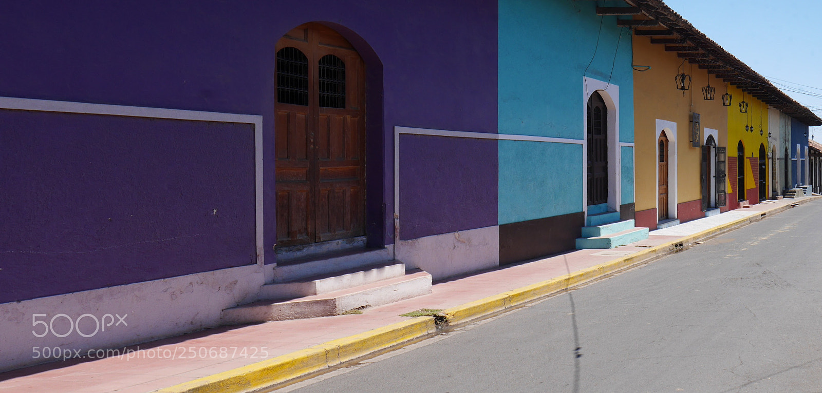 Panasonic Lumix DMC-GX7 sample photo. Les rues color es photography