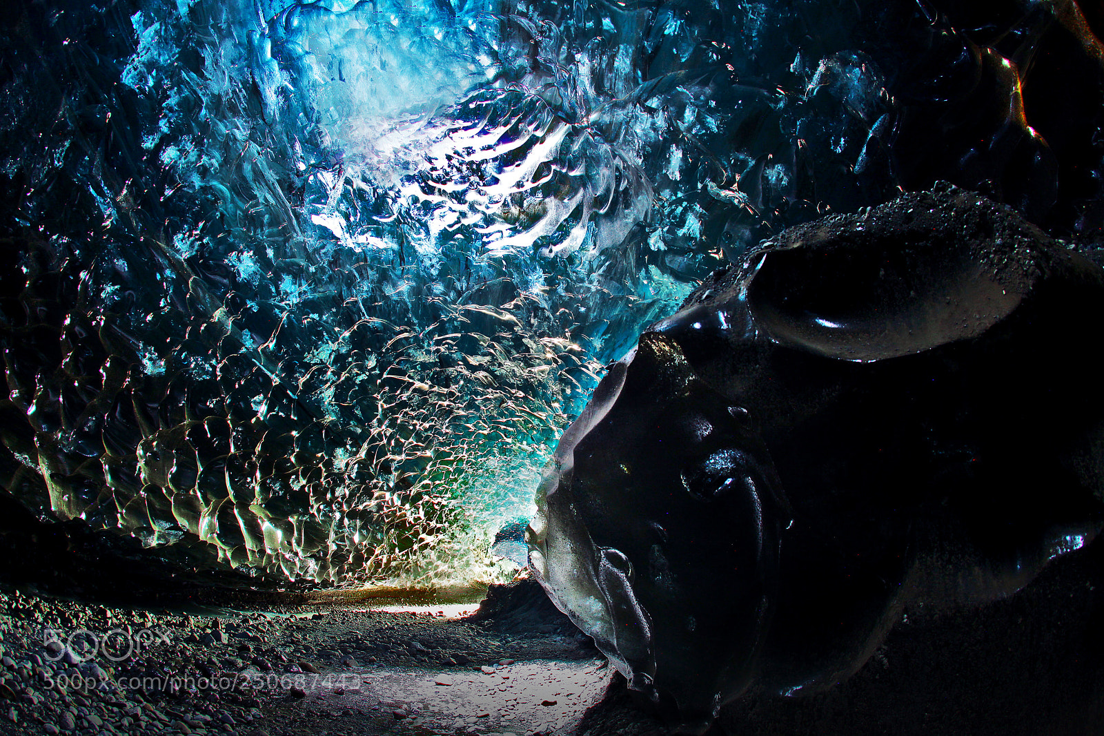 Canon EOS 5D Mark II sample photo. Ice cave photography