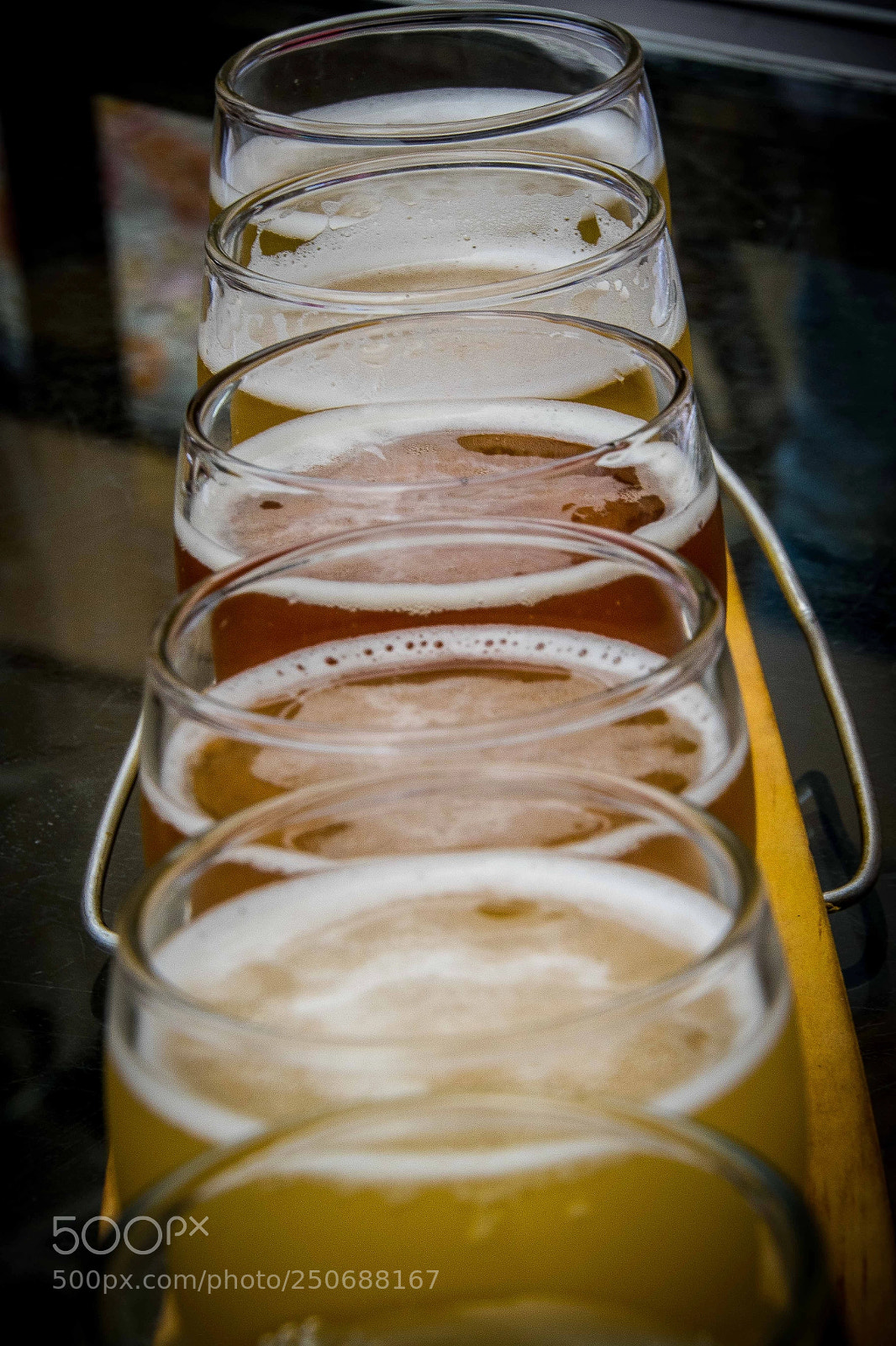 Canon EOS 7D Mark II sample photo. Beer tasting photography
