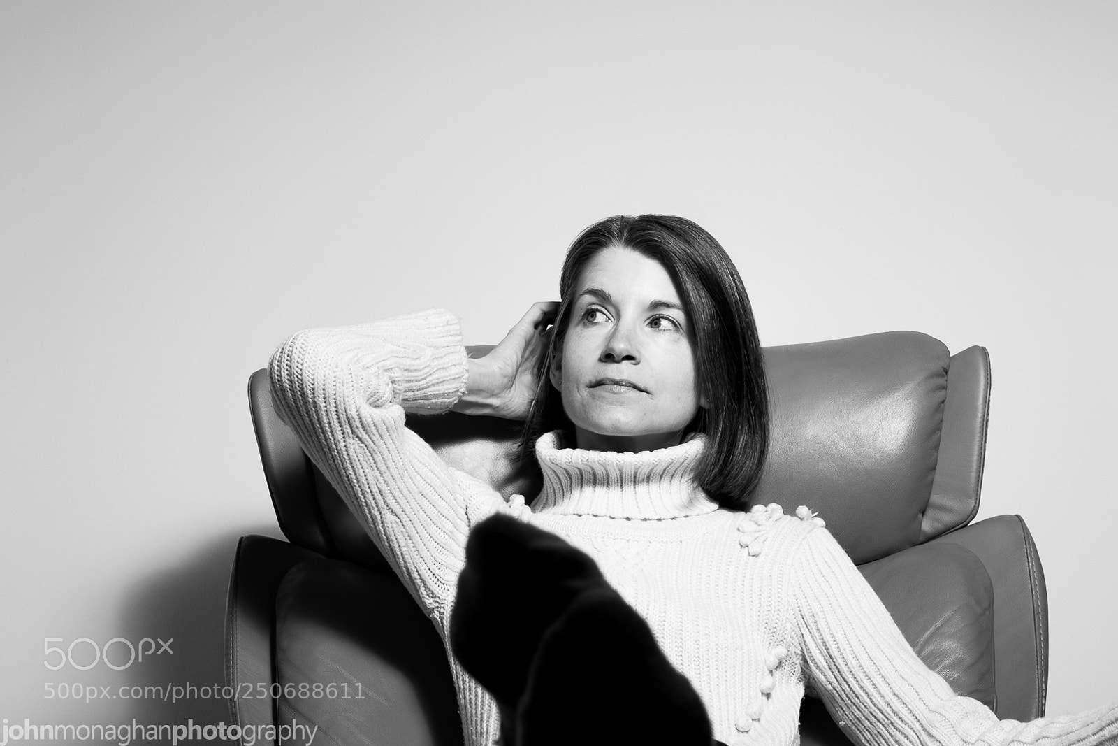 Fujifilm X-T1 sample photo. Brush of the hair photography
