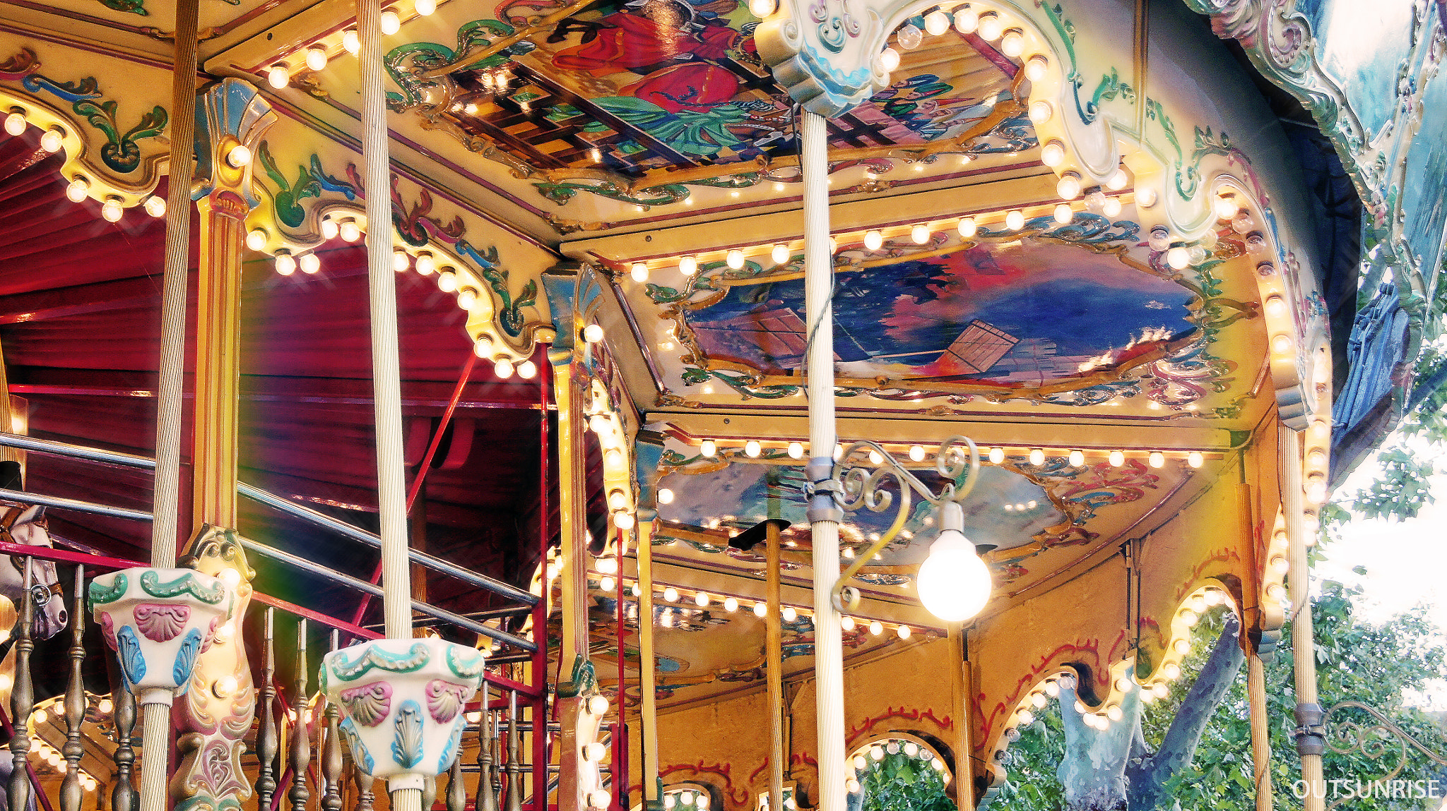 Sony SLT-A33 sample photo. Carousel by outsunrise photography