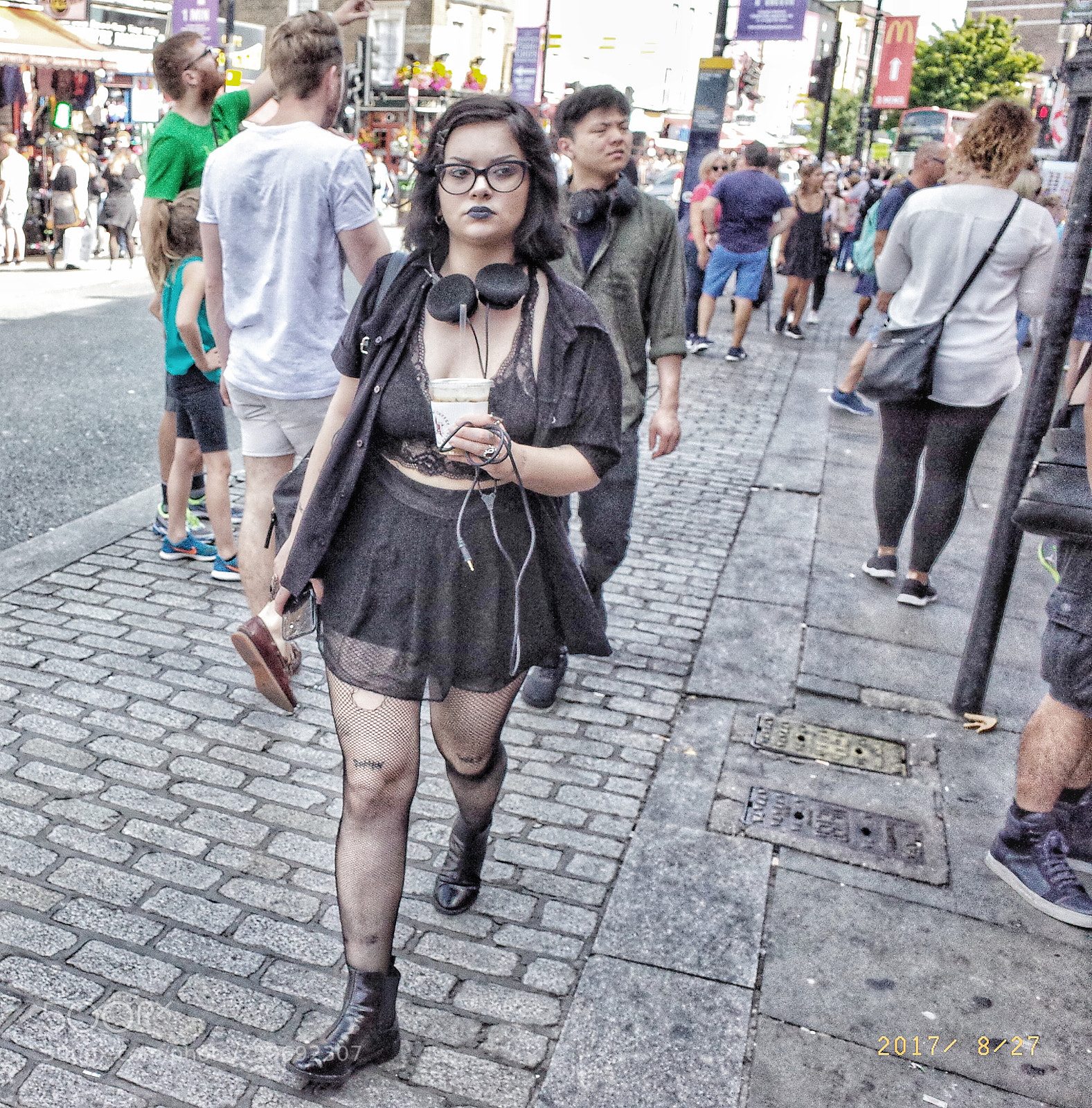 Ricoh GR II sample photo. Girl in black. london photography