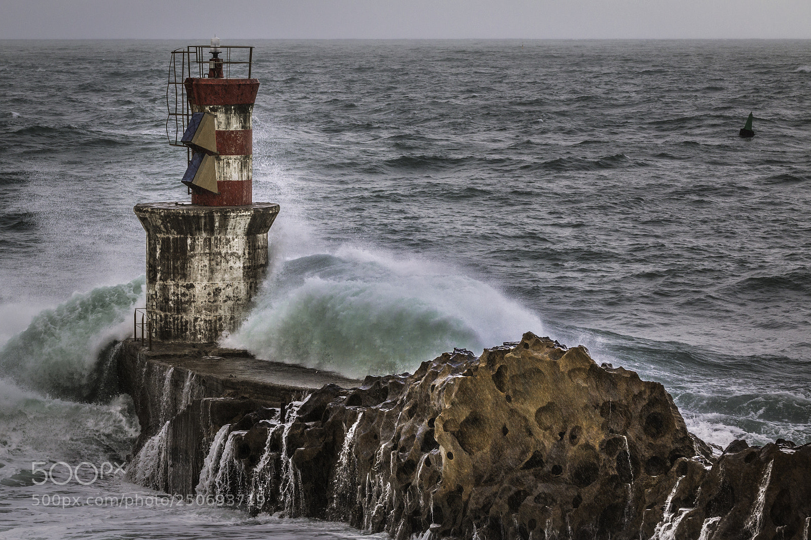 Canon EOS 70D sample photo. Rompiente del faro photography