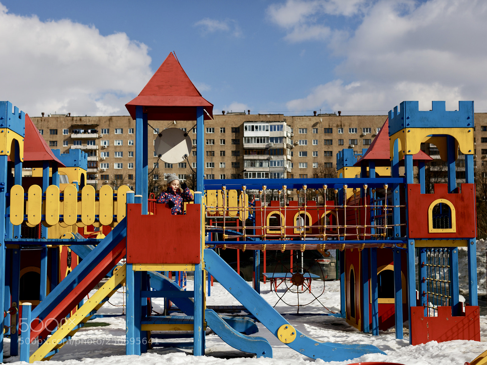 Canon EOS 5DS sample photo. On a sunny day photography