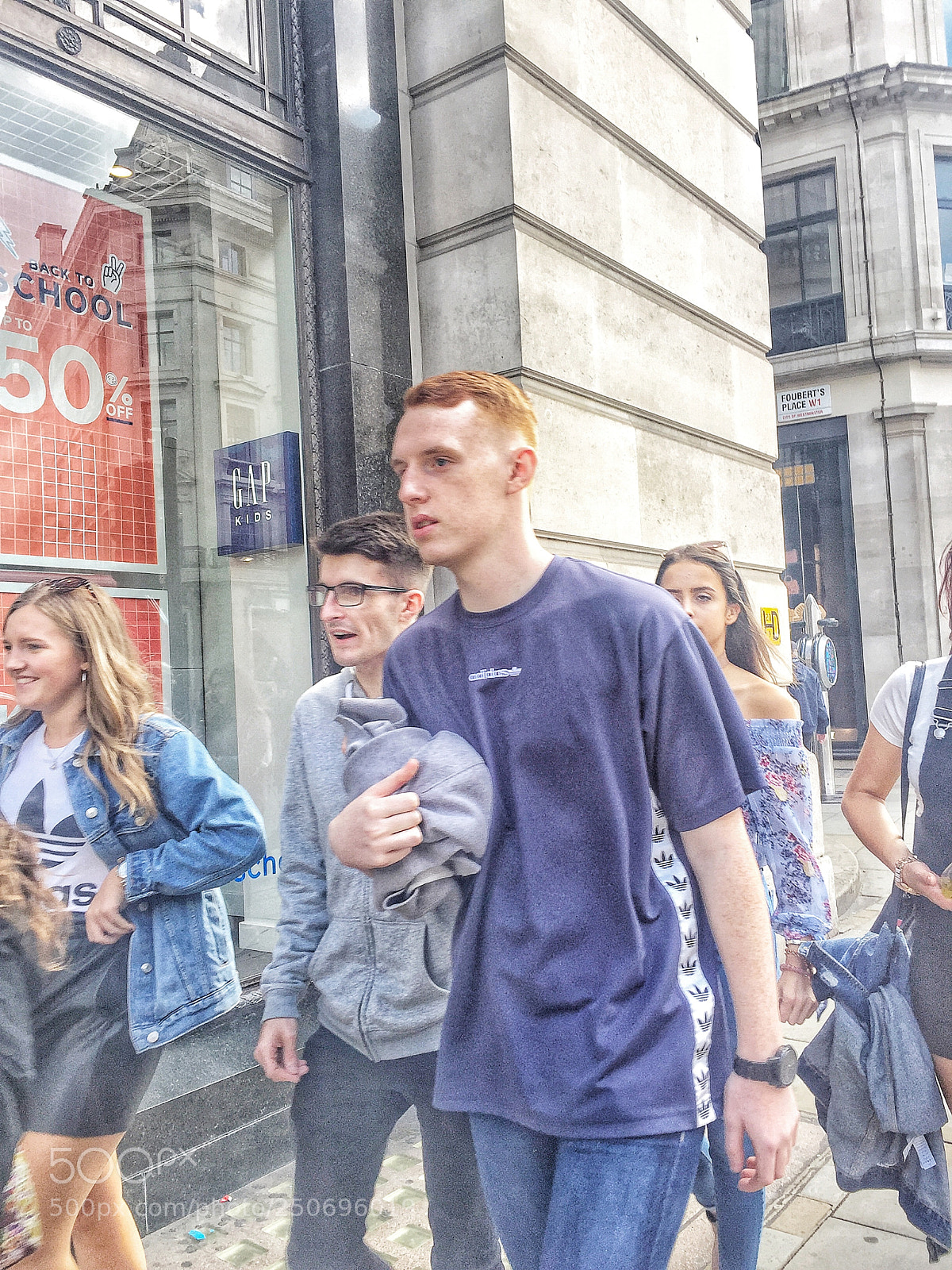 Apple iPhone 6 sample photo. Busy streets of london. photography