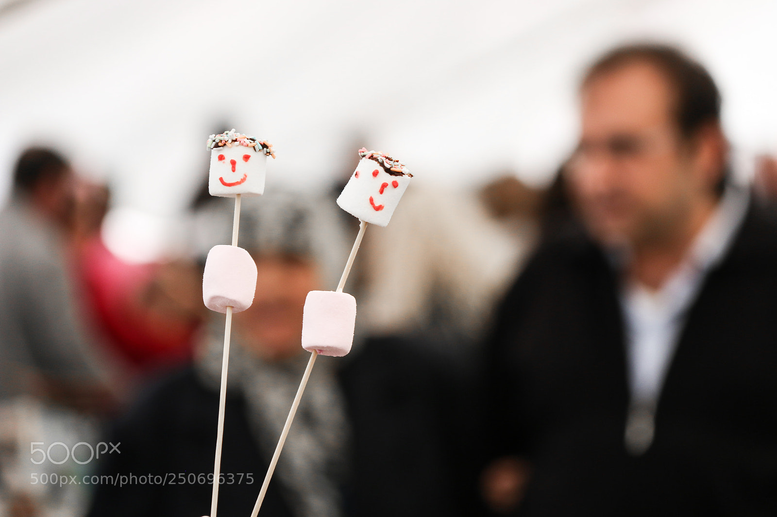 Canon EOS 70D sample photo. Smiley marshmallow photography