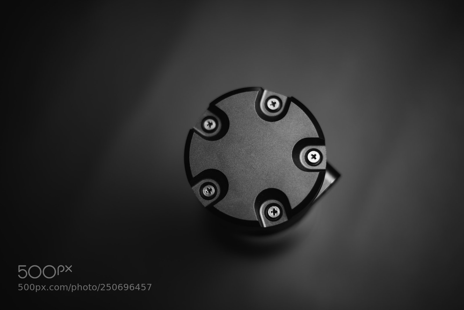 Nikon D800 sample photo. Pump cover photography