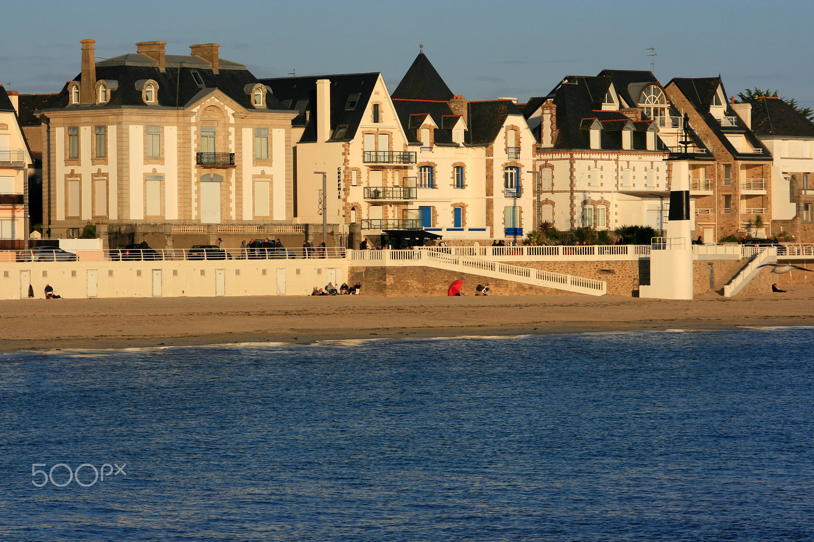 Canon EOS 400D (EOS Digital Rebel XTi / EOS Kiss Digital X) sample photo. Maisons de maître à quiberon (bretagne, morbihan) photography