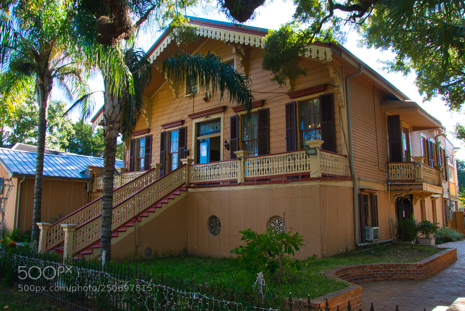 Nikon D5300 sample photo. Walking down the esplanade photography