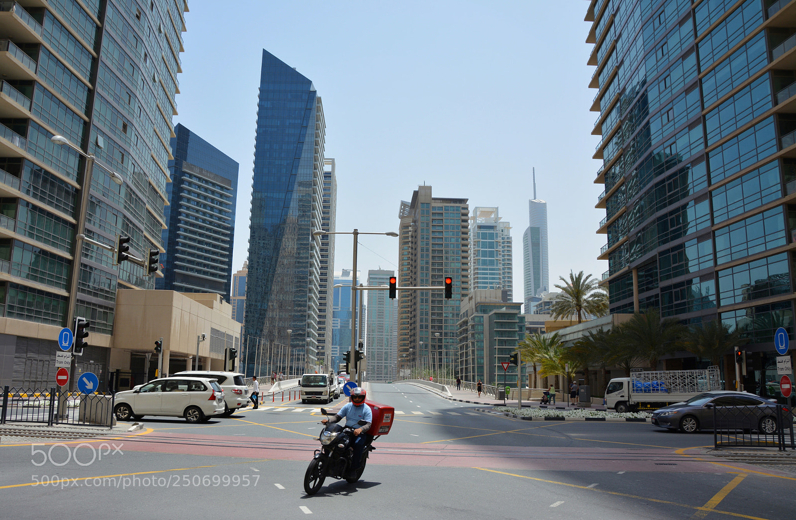 Nikon D5200 sample photo. Street photography