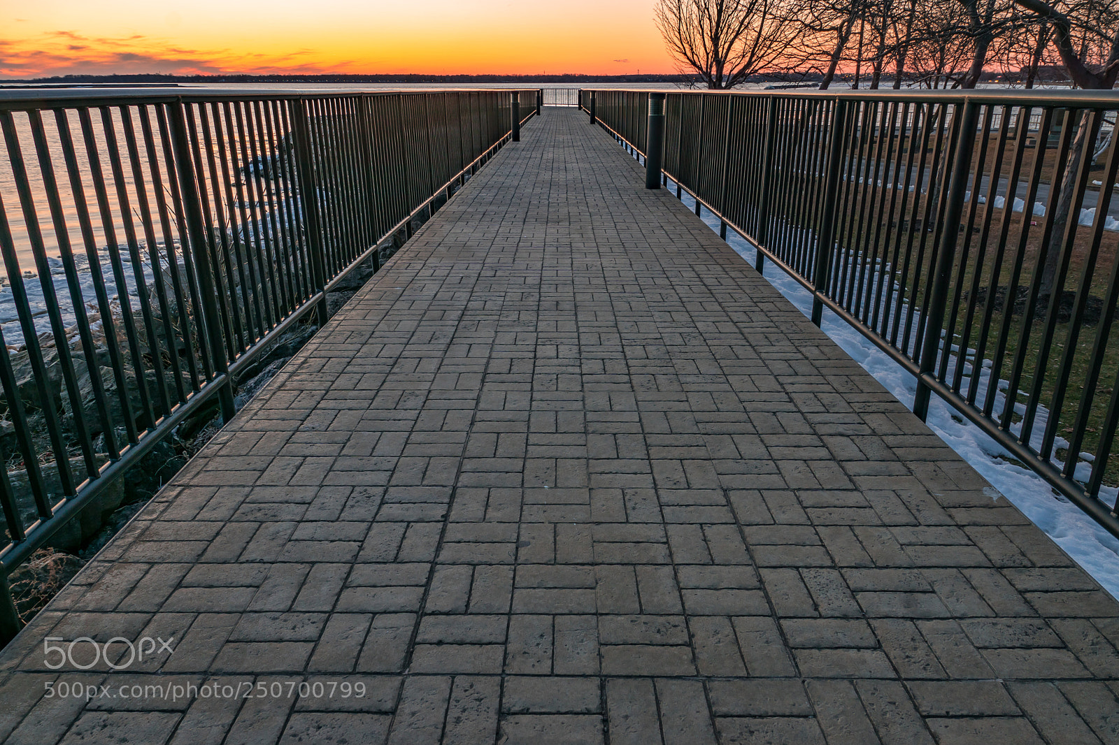 Sony ILCA-77M2 sample photo. Erie basin marina photography