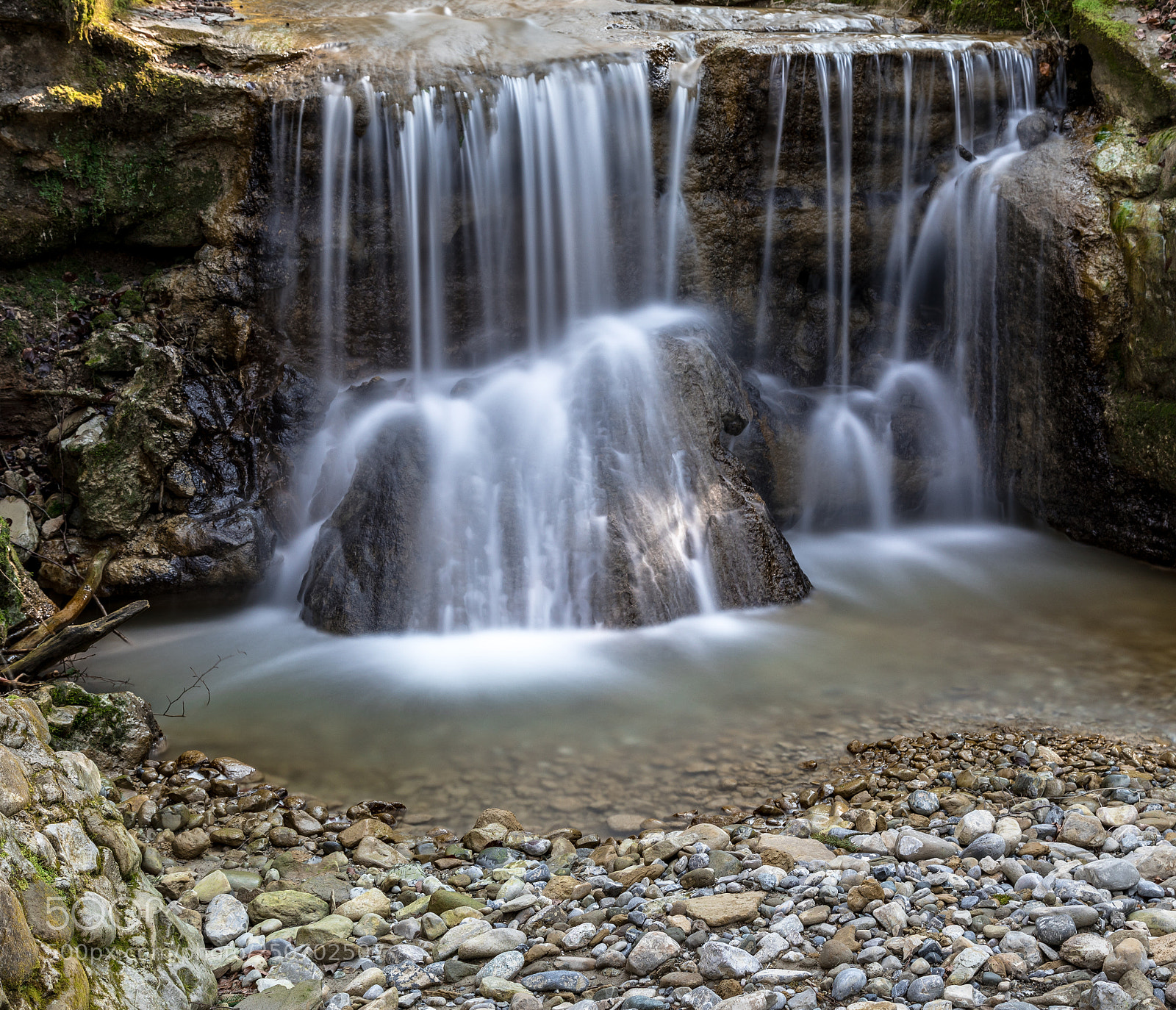 Canon EOS 5D Mark IV sample photo. Little waterfall photography