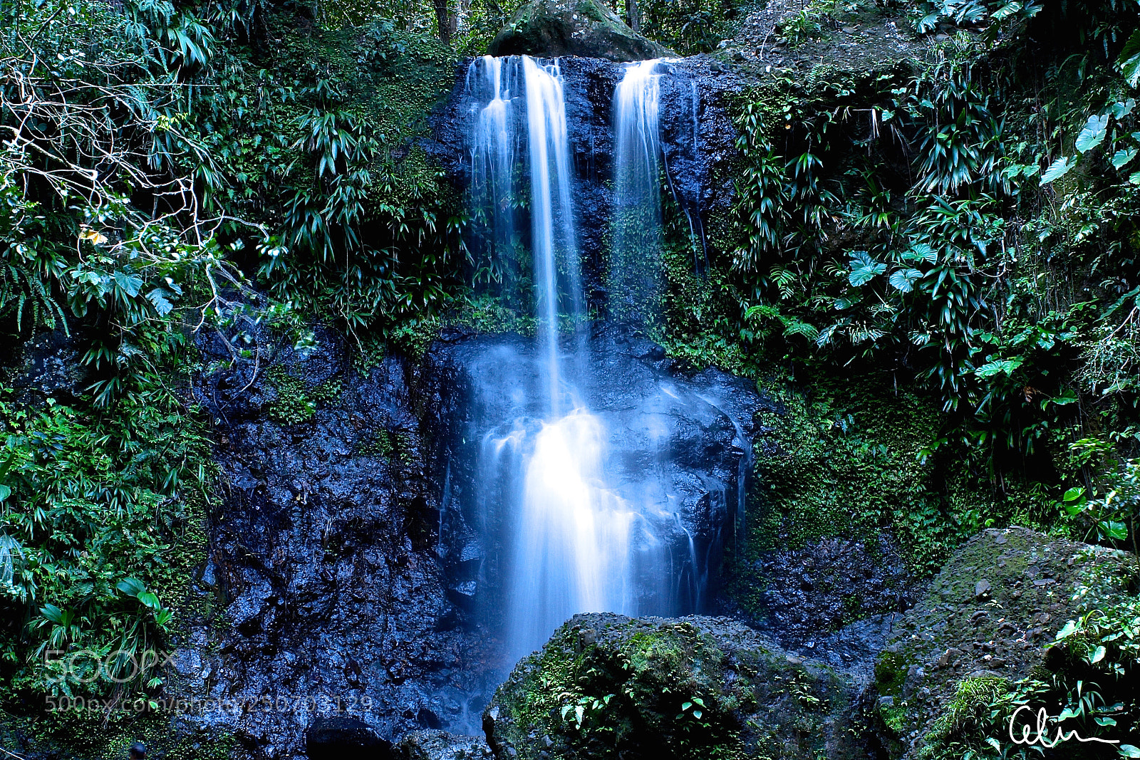 Canon EOS 100D (EOS Rebel SL1 / EOS Kiss X7) sample photo. Waterghost - guadeloupe saut photography
