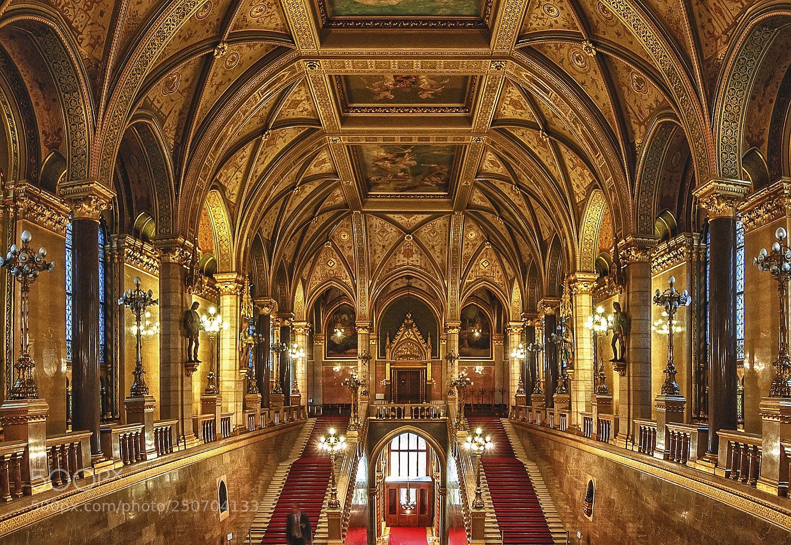 Nikon D50 sample photo. Hungarian parliament interior photography