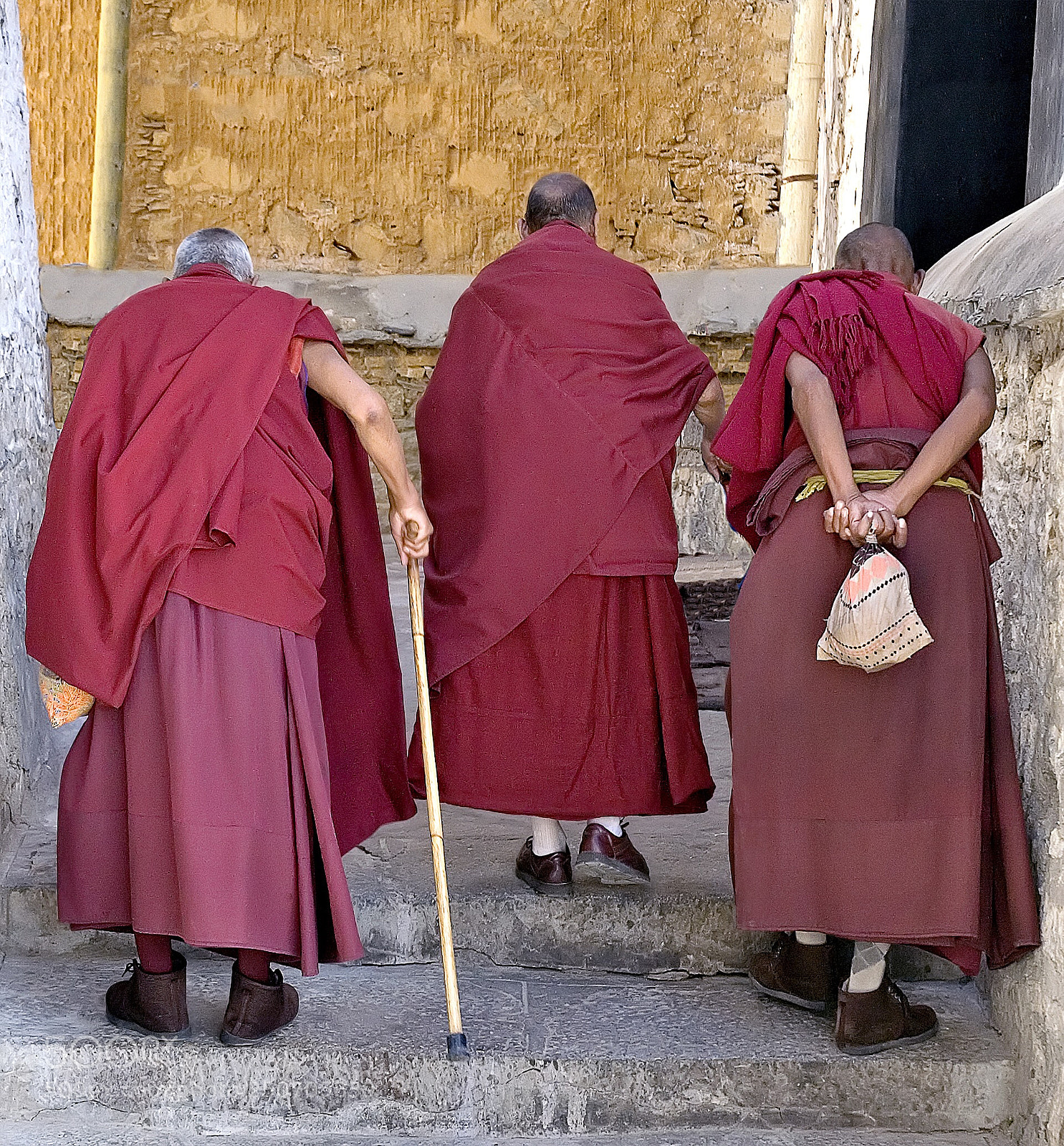 Nikon D70 sample photo. 3 moines bouddhistes photography