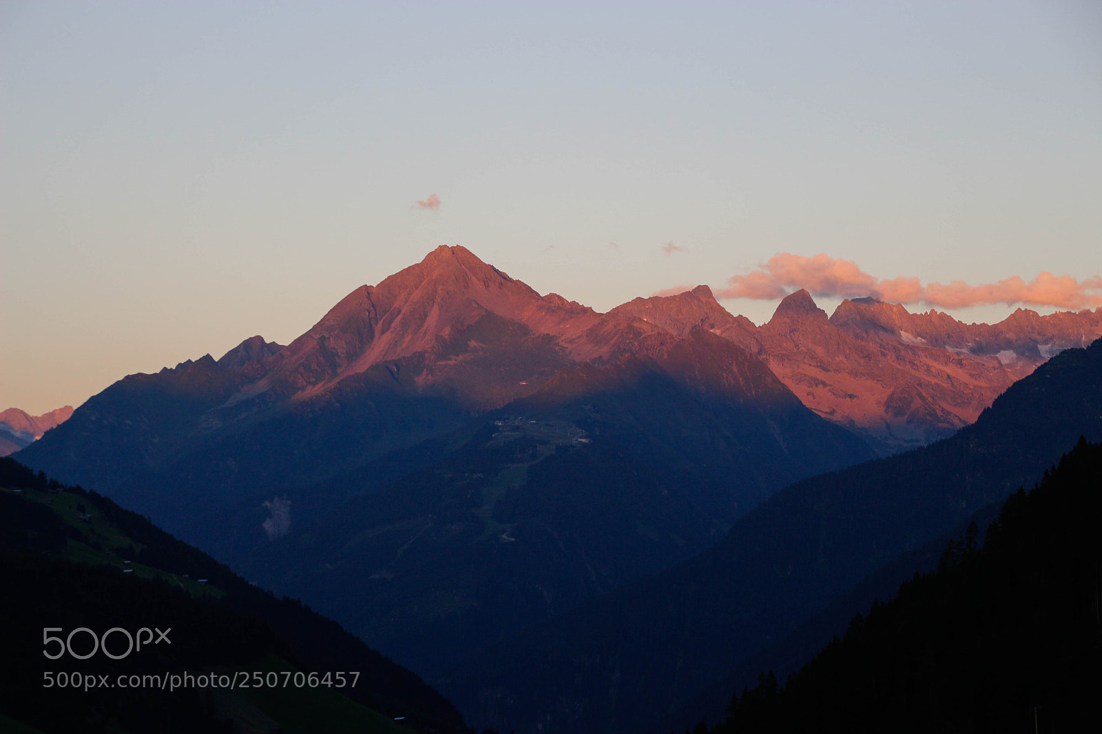 Canon EOS 700D (EOS Rebel T5i / EOS Kiss X7i) sample photo. Alpenglow photography
