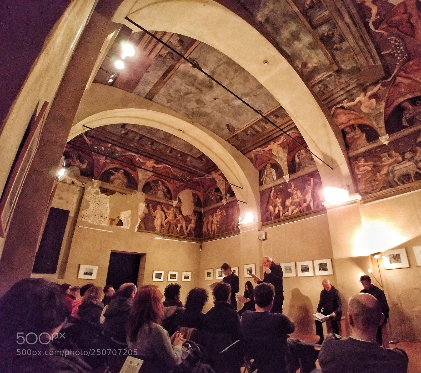 LG G6 sample photo. Palazzo dei principi photography