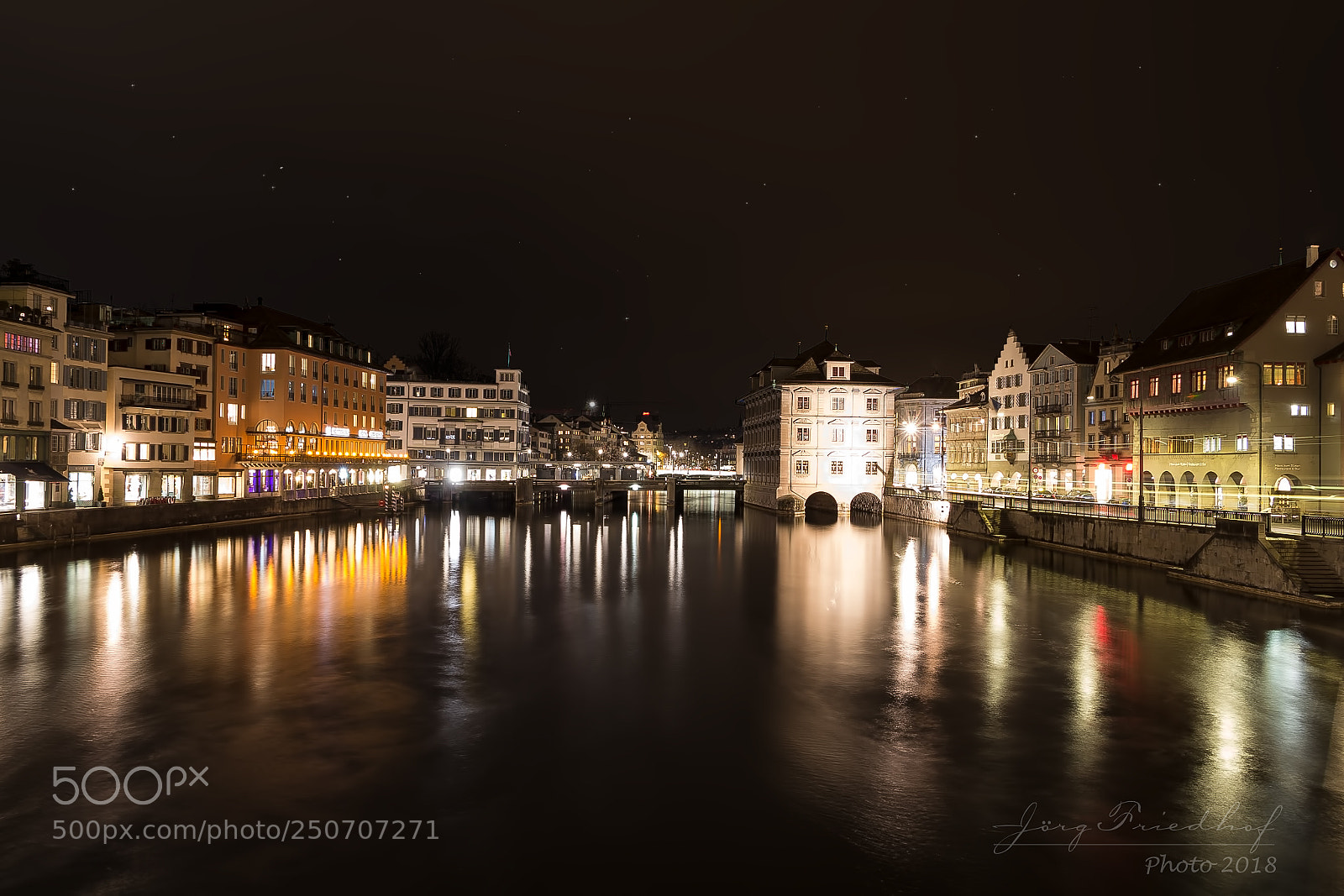Canon EOS 700D (EOS Rebel T5i / EOS Kiss X7i) sample photo. Old town of zurich photography