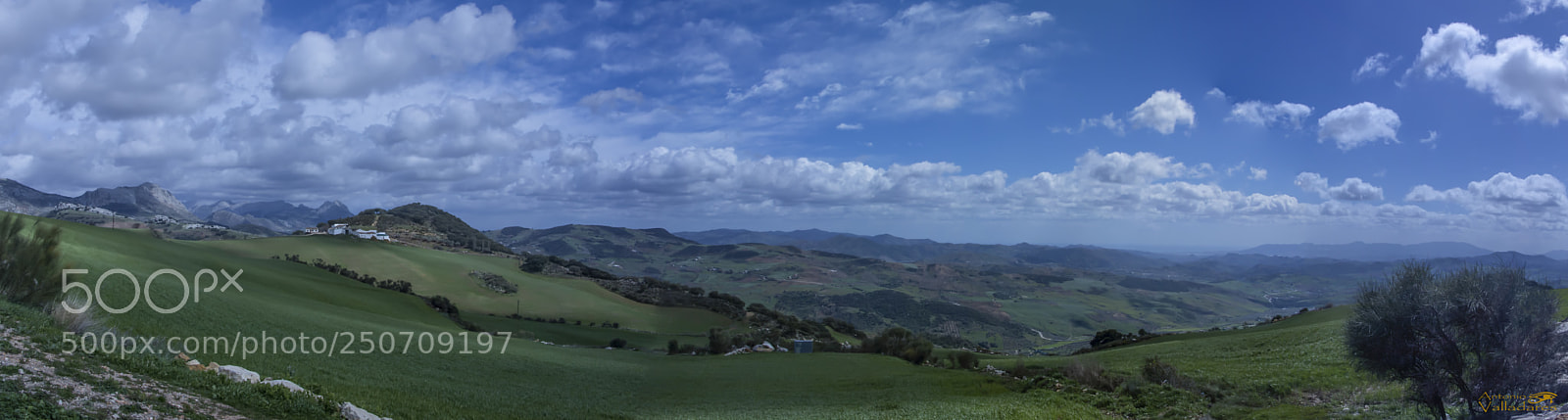 Canon EOS 7D Mark II sample photo. Panoramica villanueva de la photography