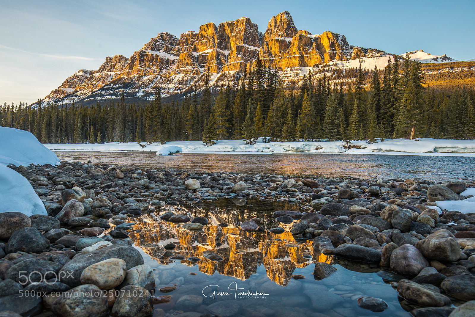 Canon EOS 5D Mark IV sample photo. A mountain basking in photography