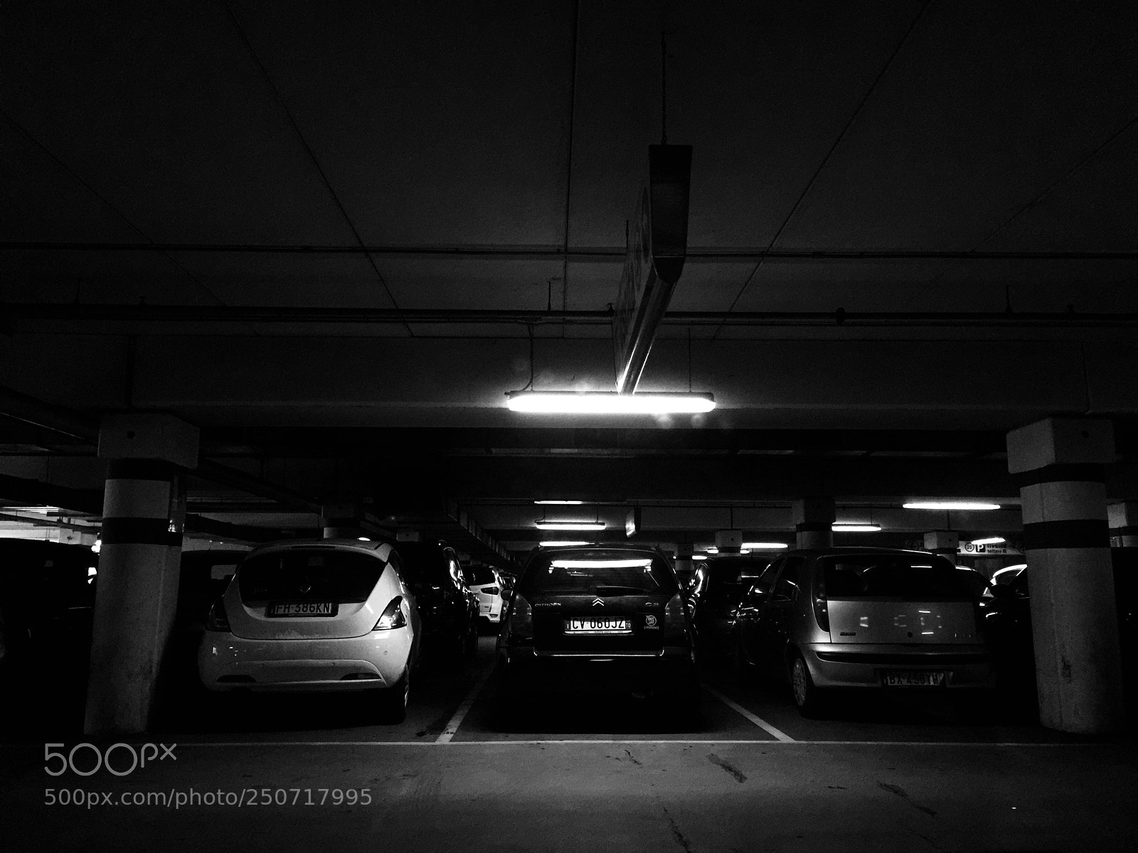 Apple iPhone 6 Plus sample photo. Underground photography