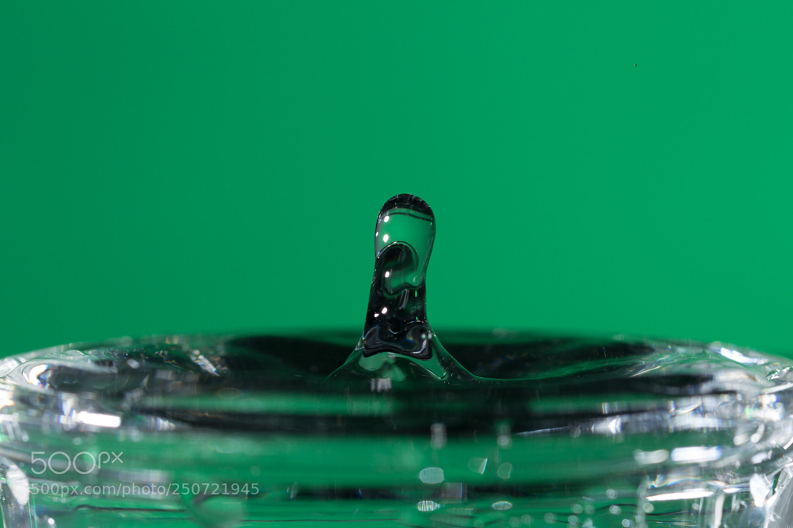 Canon EOS 100D (EOS Rebel SL1 / EOS Kiss X7) sample photo. Water drop 4 photography