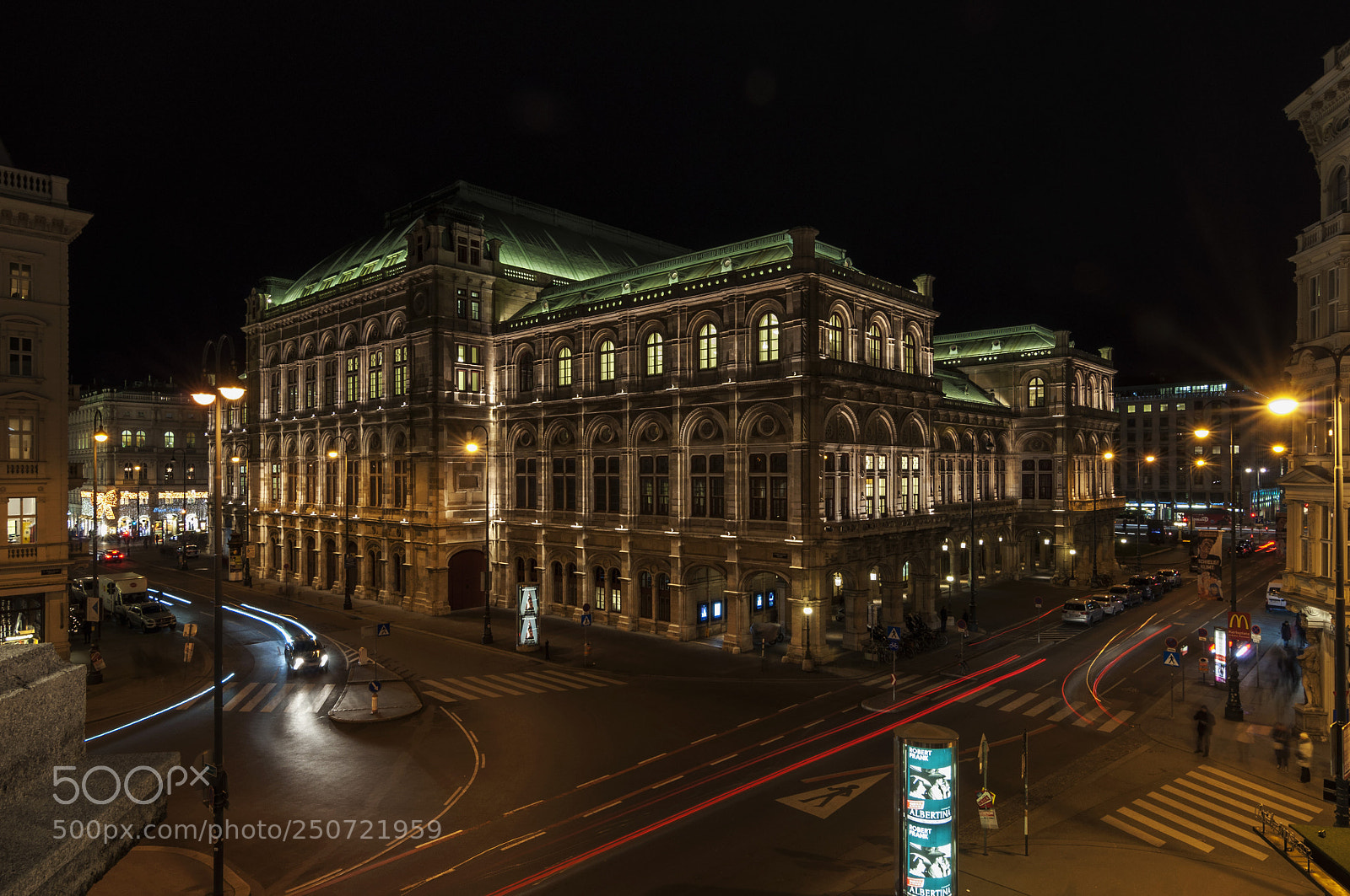 Nikon D90 sample photo. Wiener staatsoper photography