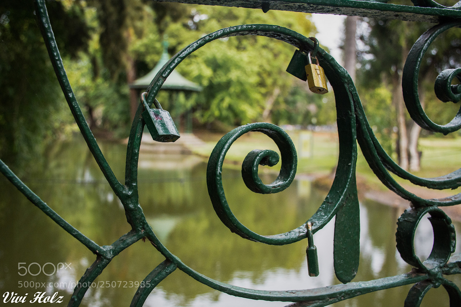 Nikon D7200 sample photo. Candados photography