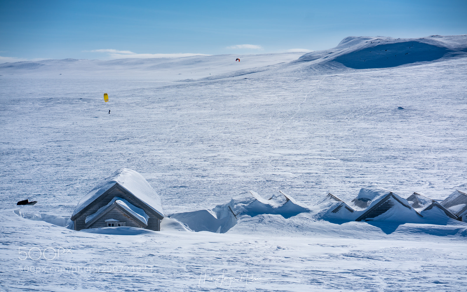 Sony a7R II sample photo. Kiting on hardangervidda photography