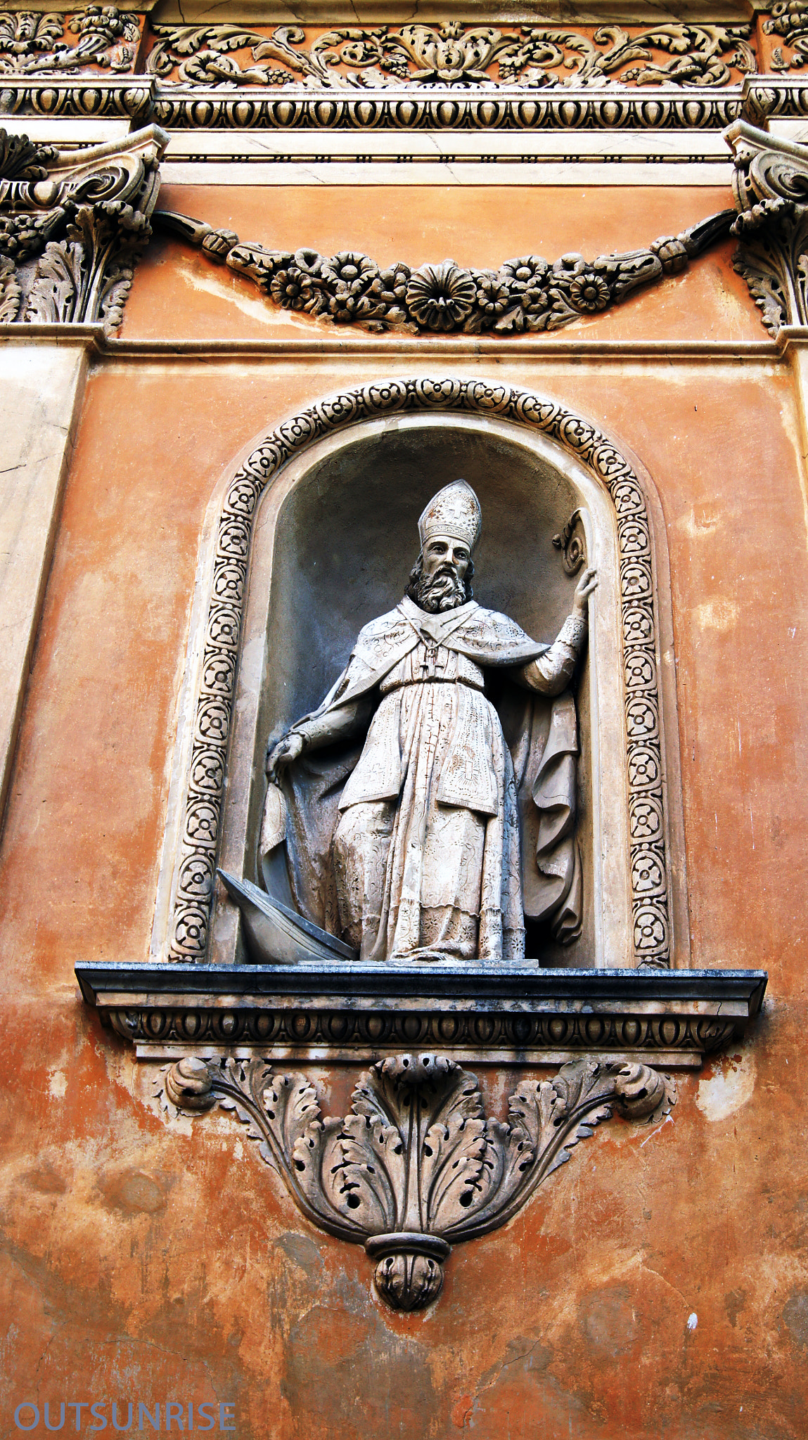 Sony SLT-A33 sample photo. Saint by outsunrise photography