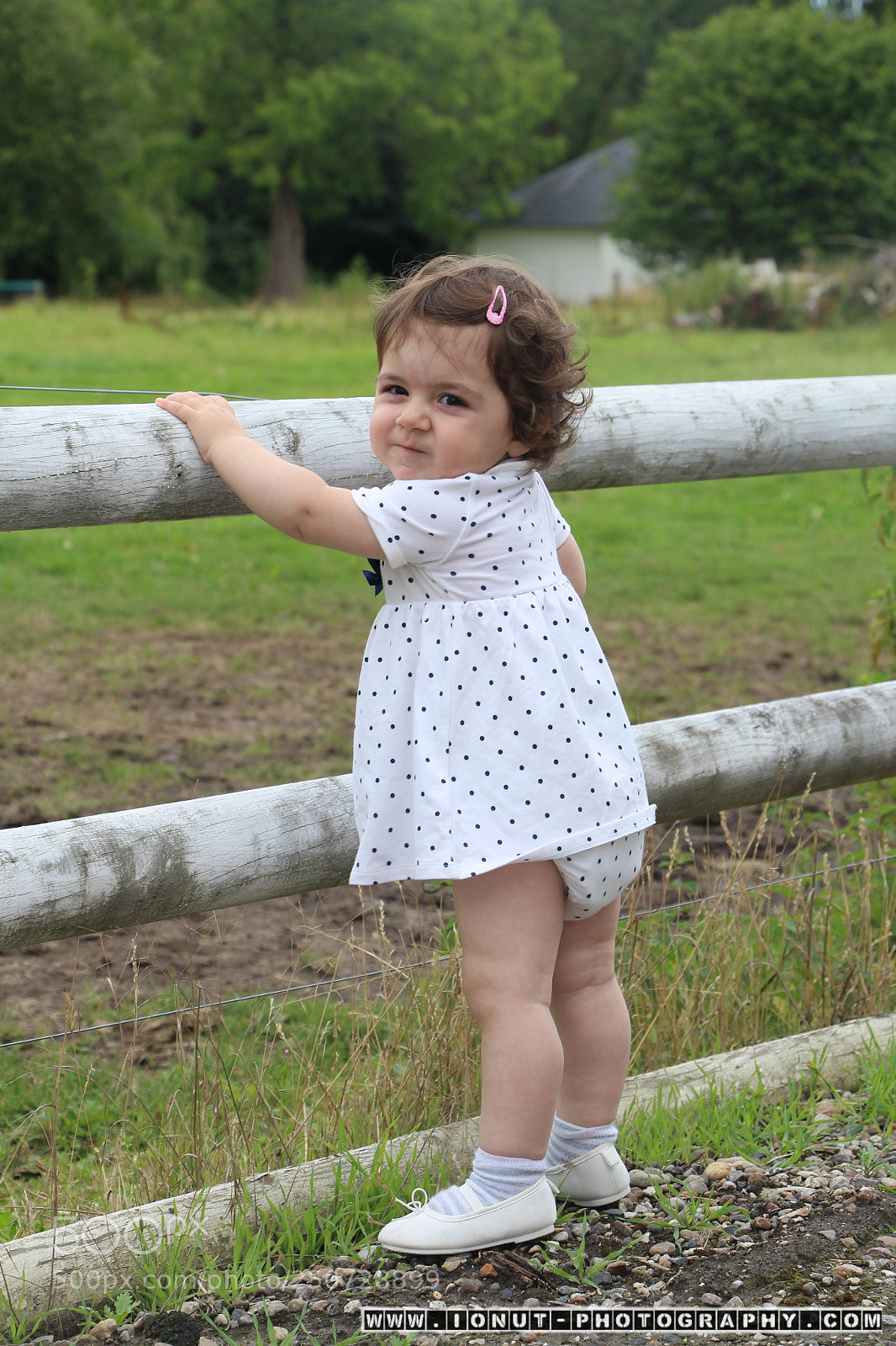 Canon EOS 650D (EOS Rebel T4i / EOS Kiss X6i) sample photo. Standing up photography