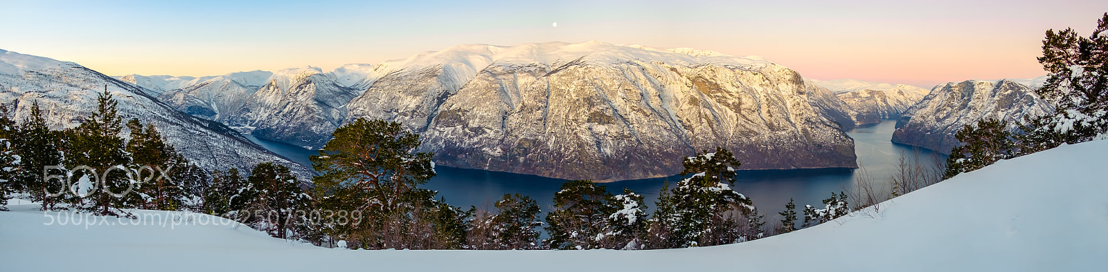 Fujifilm X-T1 sample photo. Aurlandsfjord sunrise photography