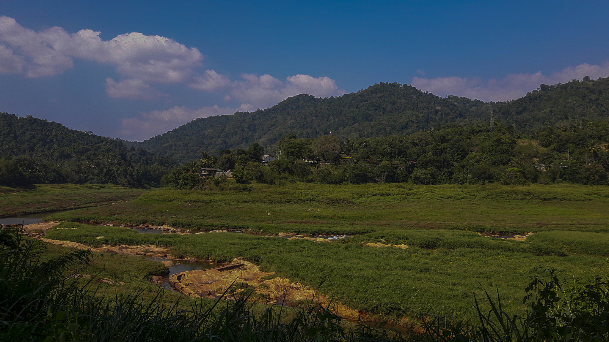 Samsung Galaxy A8 sample photo. The drained lake - kandy srilanak photography