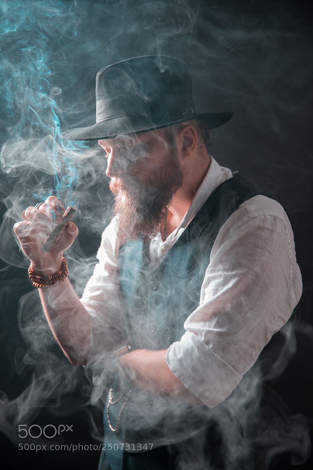 Canon EOS 5D Mark IV sample photo. Smoked scene photography