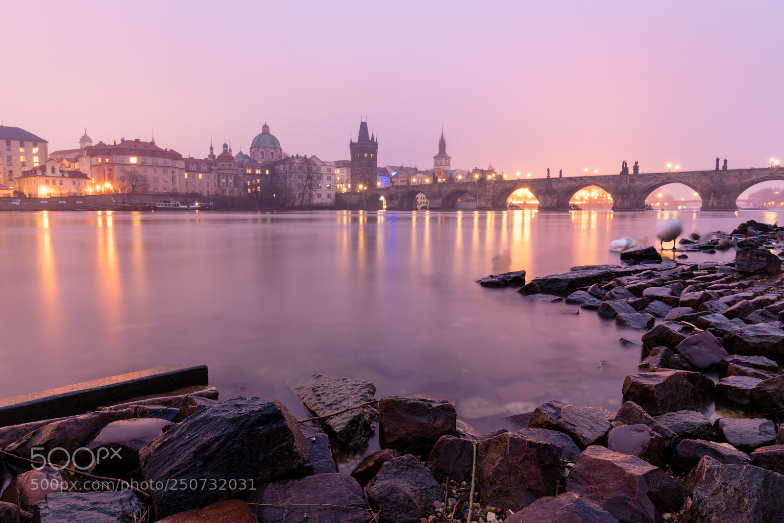 Canon EOS 6D Mark II sample photo. Praga marzo photography