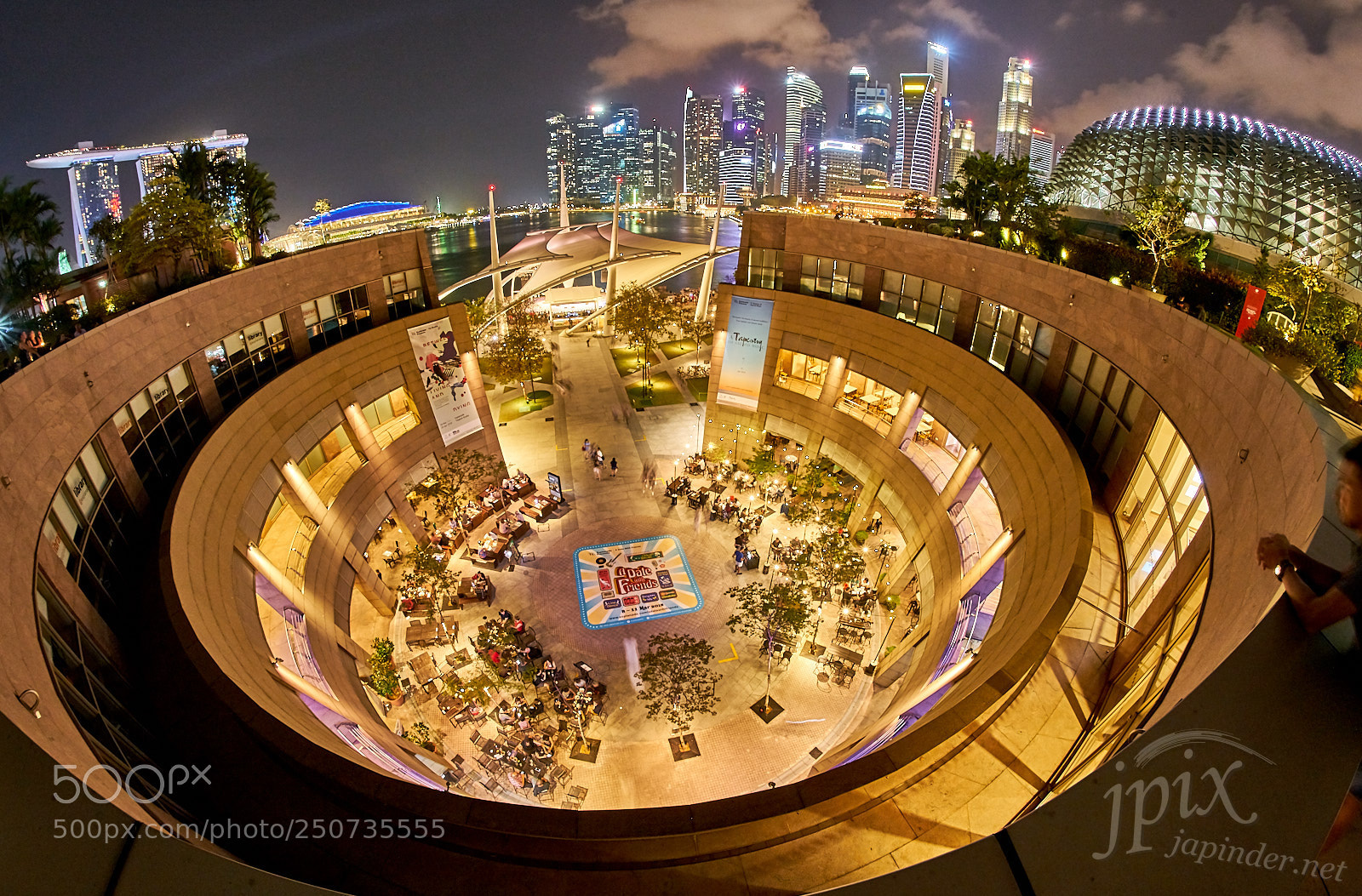 Sony a7R II sample photo. Encompassing esplanade... photography