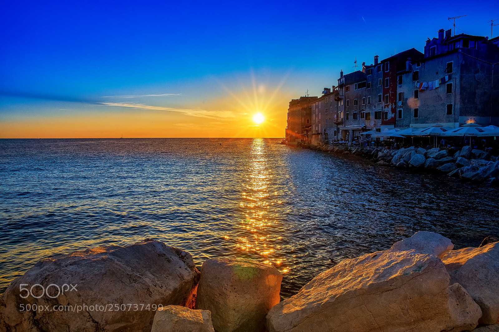 Sony SLT-A99V sample photo. Sonnenuntergang in rovinj photography