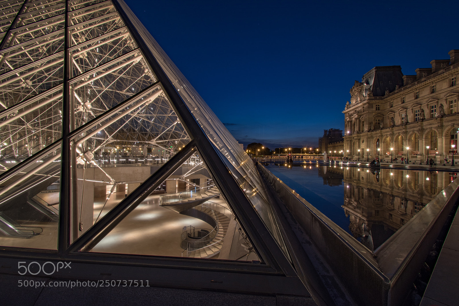 Nikon D5500 sample photo. The louvre photography
