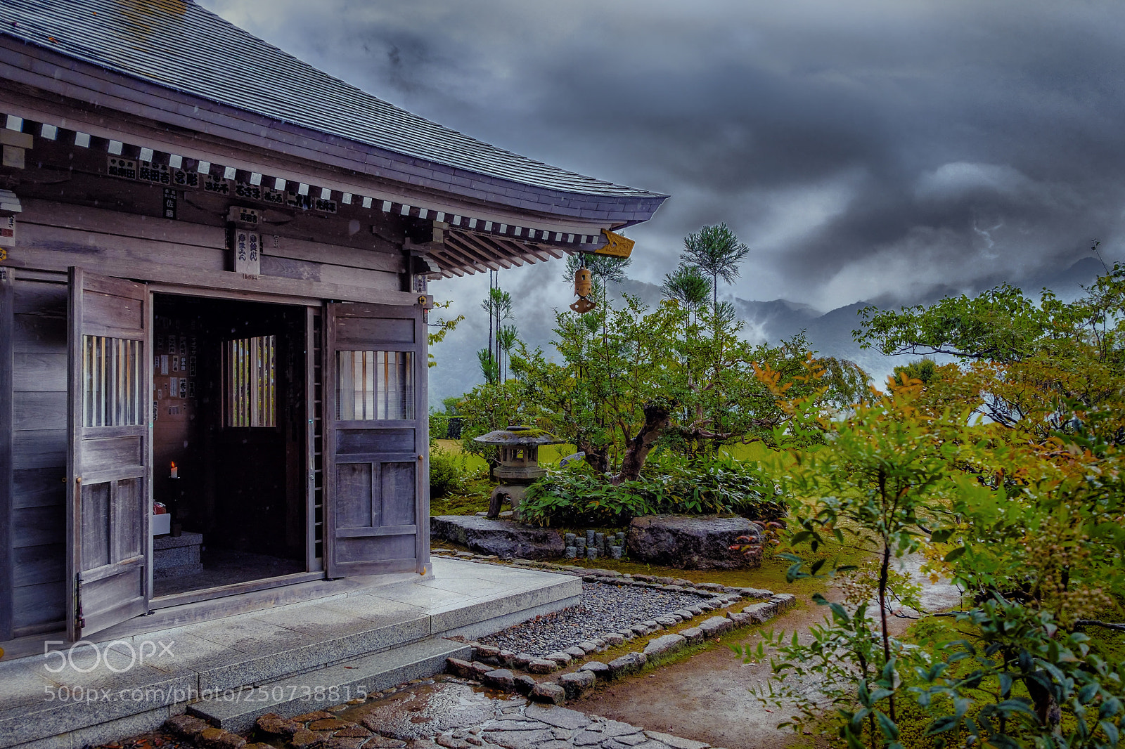 Fujifilm X100F sample photo. Ghost hill photography