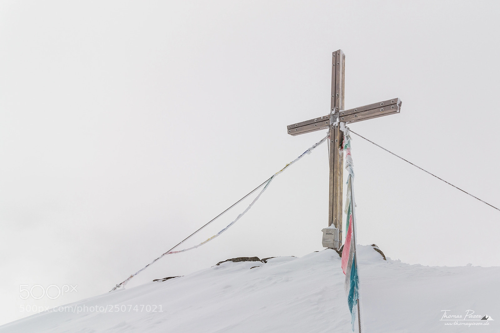 Canon EOS 70D sample photo. Winter summit cross photography