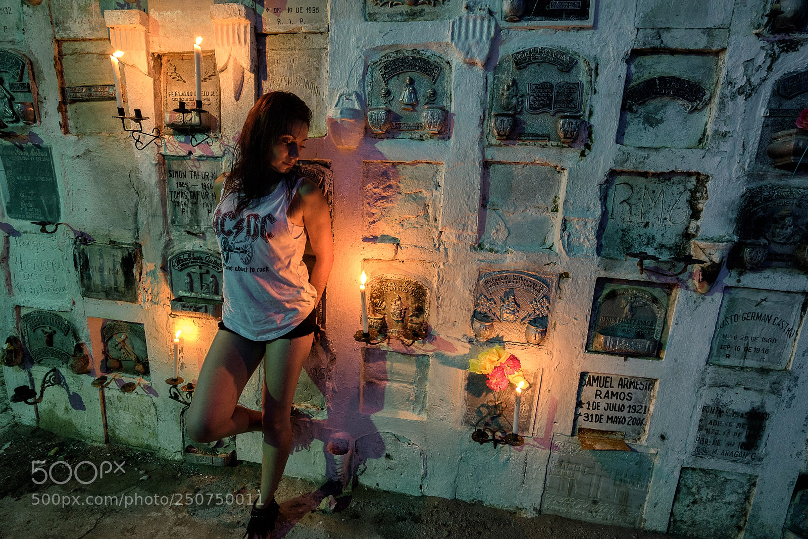 Sony a7R sample photo. Mompox cemetary photography
