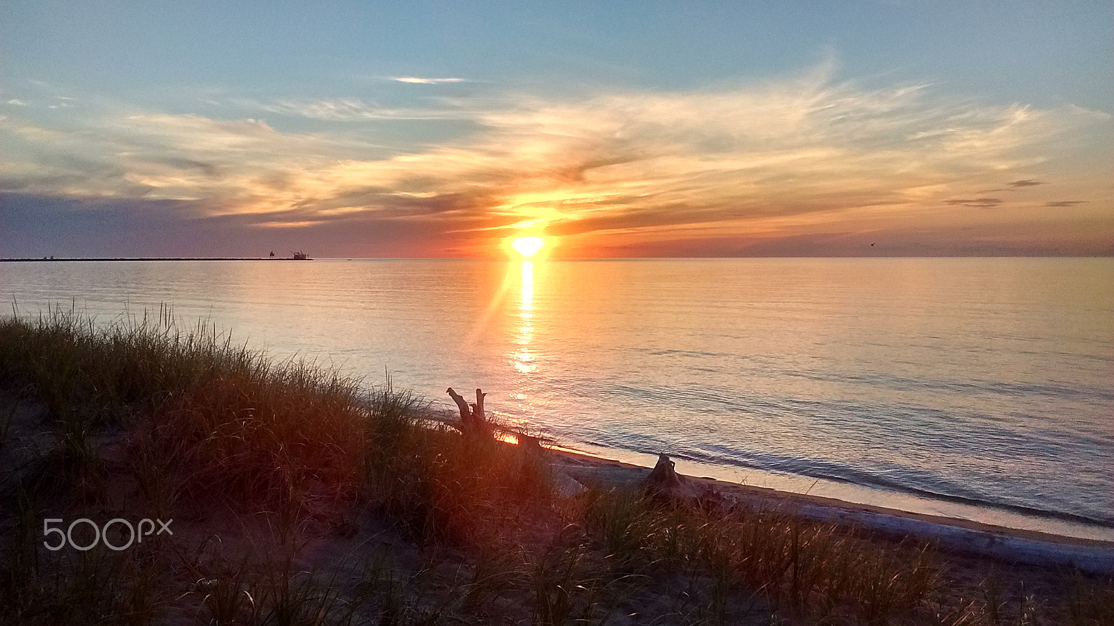 Motorola Moto E with 4G LTE (2nd Gen) sample photo. The beautiful sunset o photography