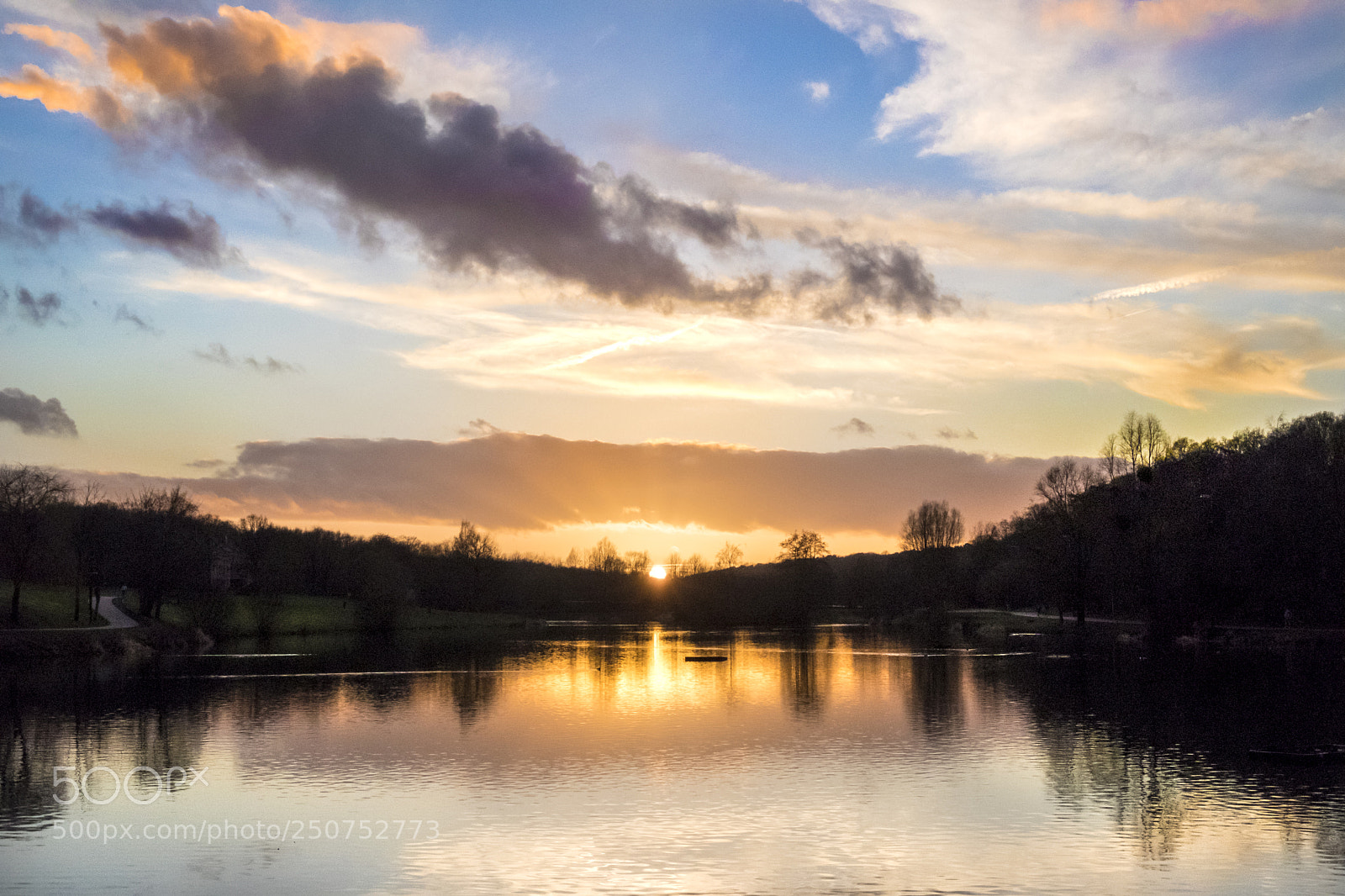 Fujifilm X-T20 sample photo. Sunset over the lake photography