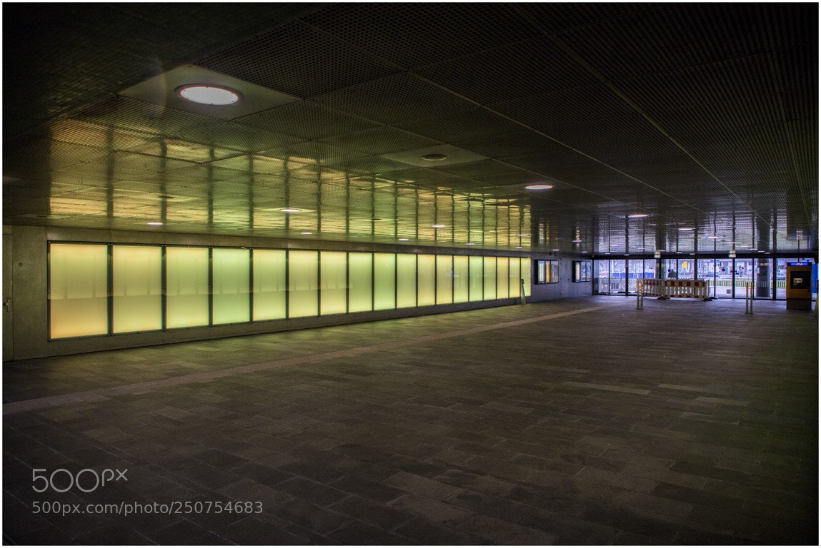 Canon EOS 6D Mark II sample photo. Subway photography