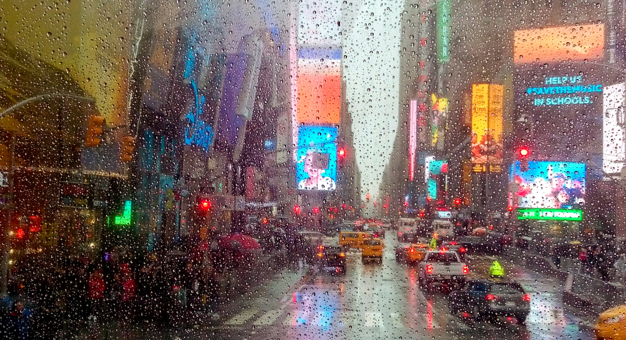 HTC DESIRE 10 PRO sample photo. Rainy day in new york photography