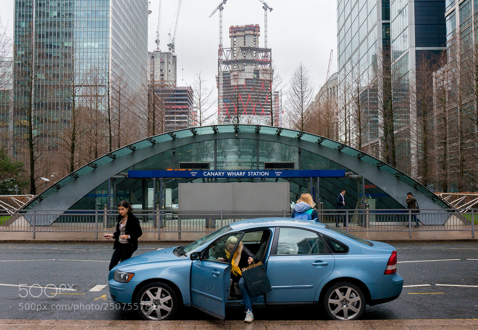 Sony Alpha NEX-6 sample photo. Autumn in london photography